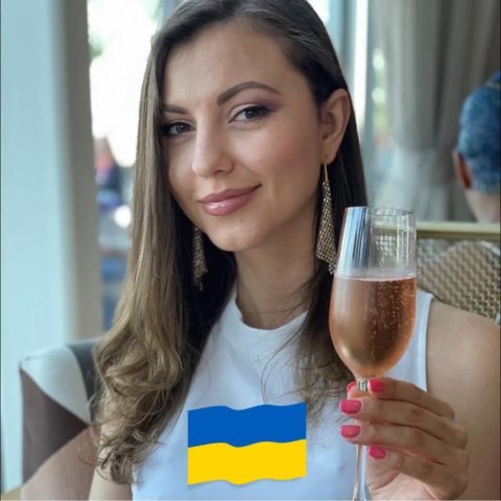 Meet your Posher, Алена